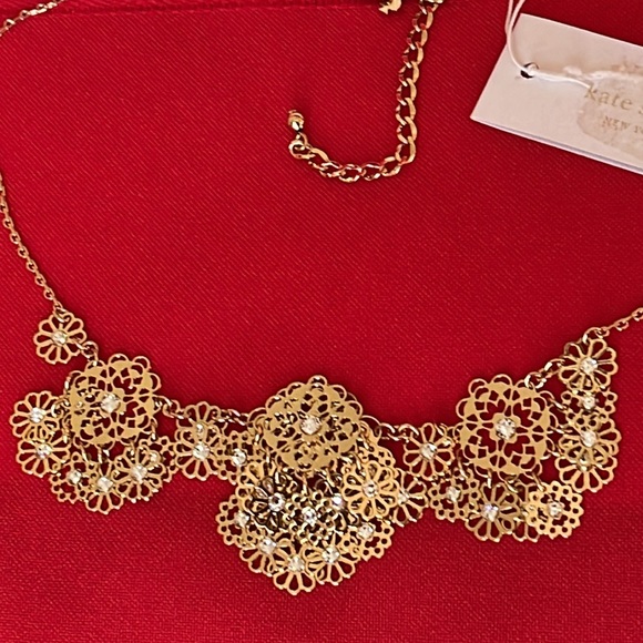 NEW KATE SPADE GOLDEN AGE CRYSTAL FLOWER NECKLACE MINT - Picture 5 of 14